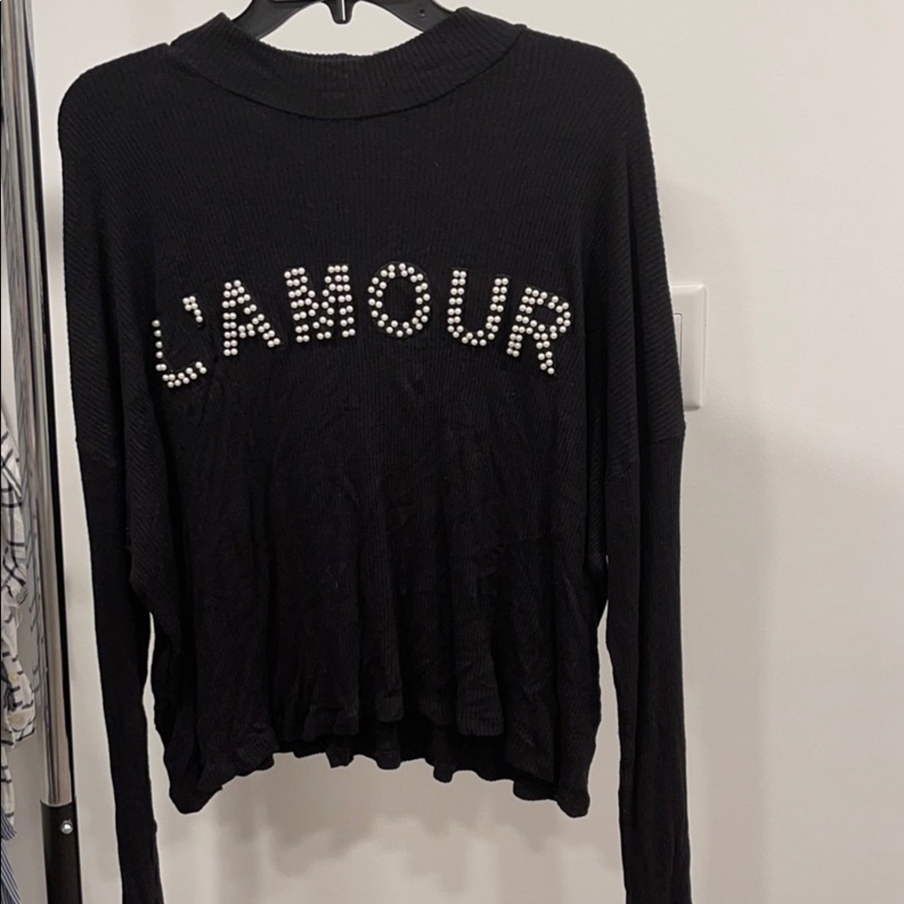 Cute long sleeve sweater